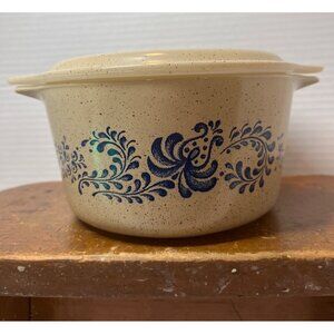 Vintage Pyrex Homestead Pattern Ceramic Covered Casserole Dish Kitchen Collectib